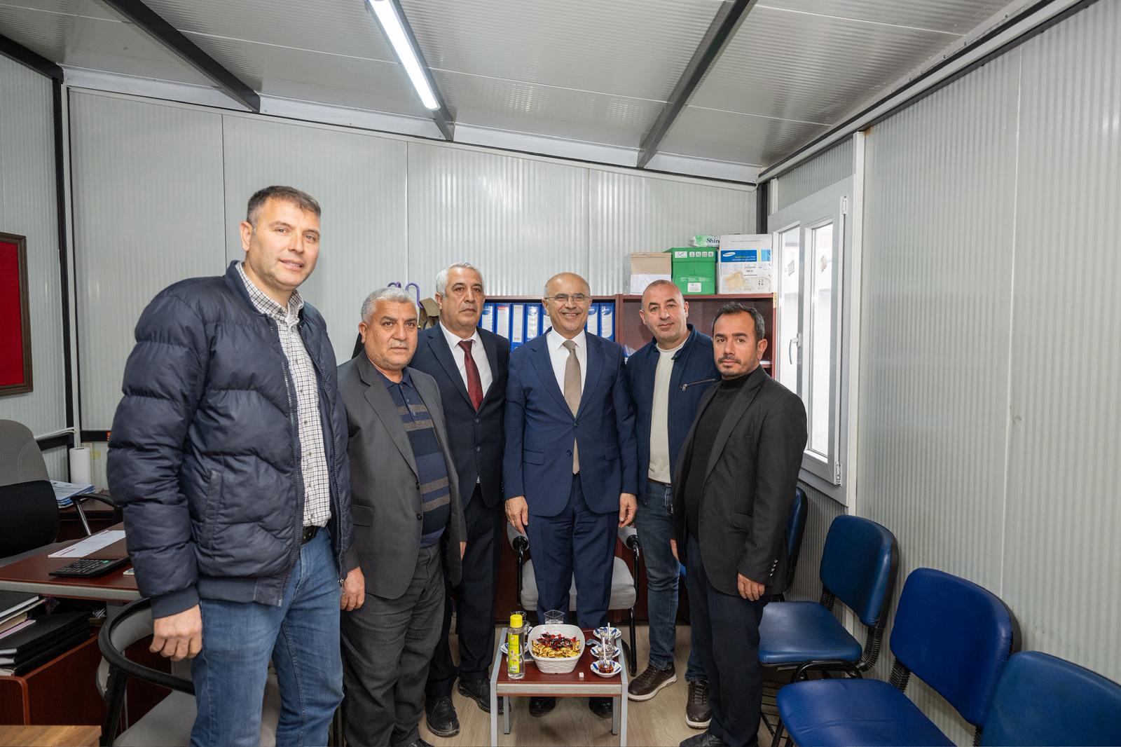 Malatya Büyükşehir Belediye Başkanı Sami Er, esnaf odaları ziyaretlerinde kentin