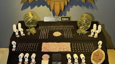 Malatya’da emniyet birimlerince yürütülen uyuşturucu ile mücadele çalışmaları kapsamında düzenlenen