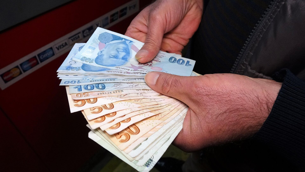 Aile ve Sosyal Hizmetler Bakanı Mahinur Özdemir Göktaş, Nisan ayı