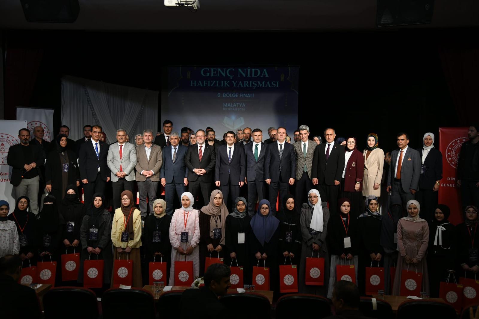 11 ilden 24 öğrencinin katıldığı Genç Nida Hafızlık Yarışması bölge