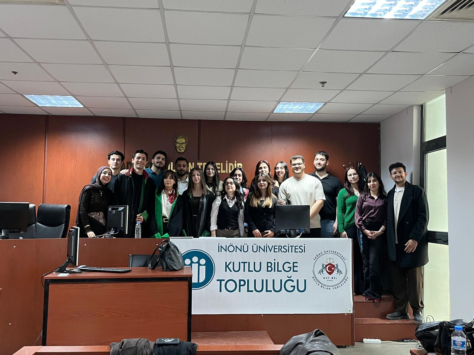 İnönü Üniversitesi Hukuk Fakültesi’nde düzenlenen “Davayı Yönet” etkinliği, öğrencilerin teorik