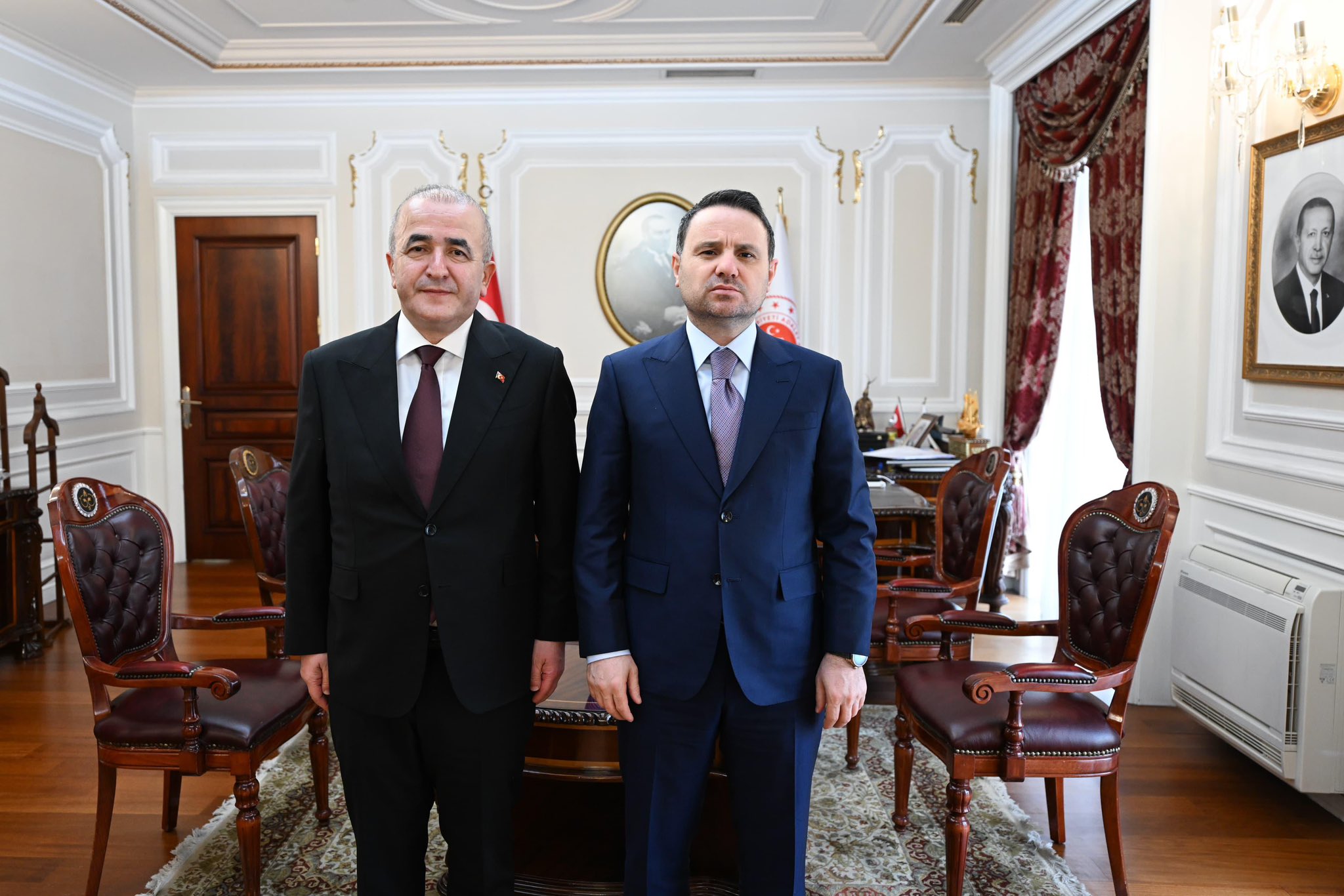 Elazığ Valisi Numan Hatipoğlu, başkent temasları kapsamında Adalet Bakanı Akın