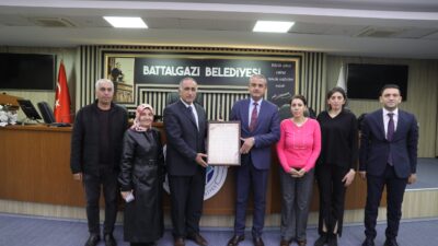 Fatih İlkokulu öğrencileri, Battalgazi Belediyesi tarafından düzenlenen program kapsamında belediye