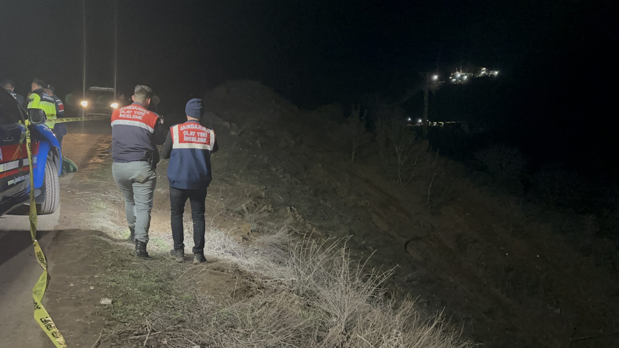 Malatya’nın Hekimhan ilçesinde maden işçilerini taşıyan servis minibüsünün devrilmesi sonucu