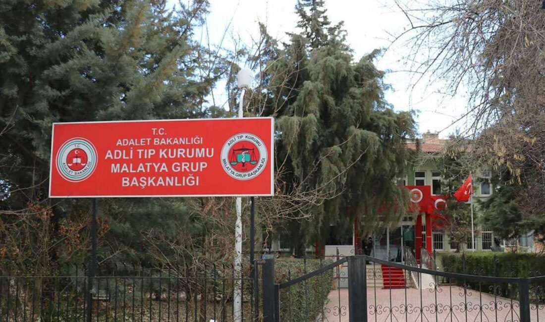 Malatya’nın Kale ilçesinde kontrolden çıkan otomobilin uçuruma yuvarlanması sonucu sürücü