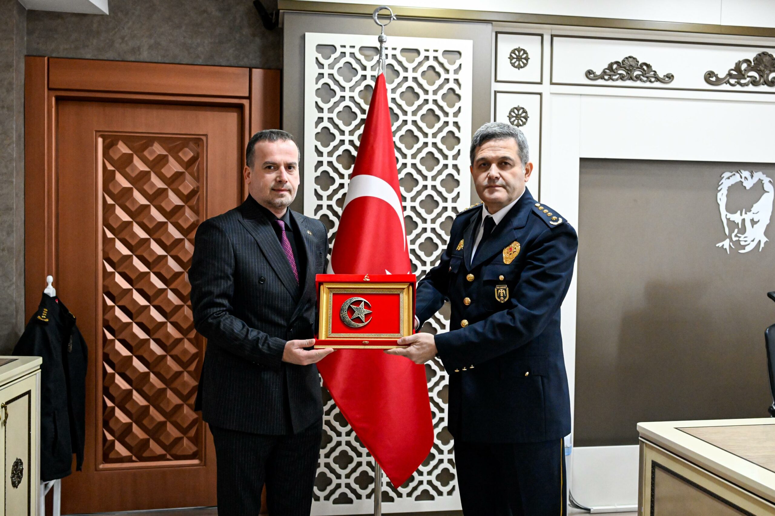 MAGİNDER Başkanı Salih Karademir, Polis Haftası kapsamında Malatya’da emniyet teşkilatı