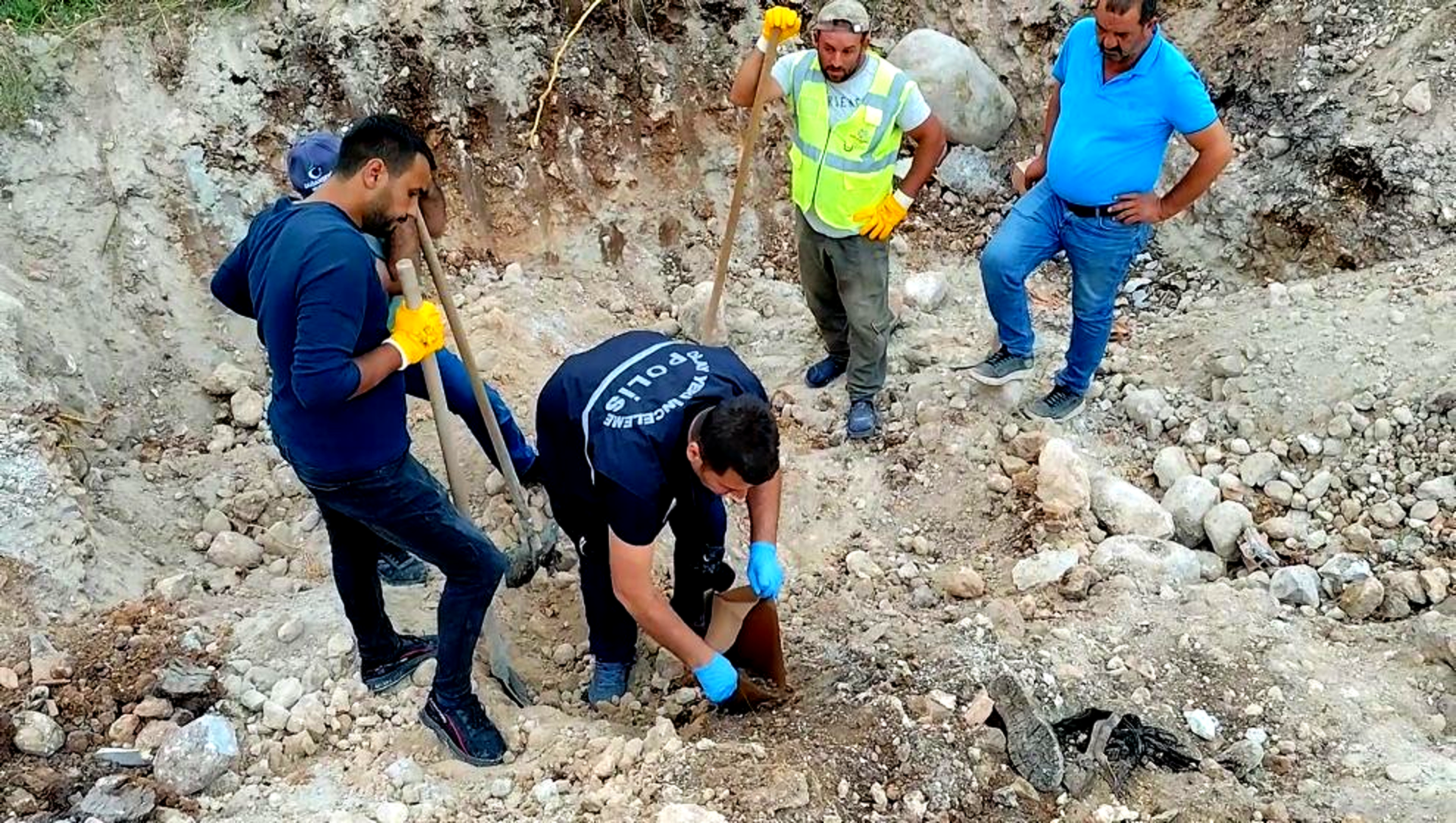 Temelde ortaya çıkarılan cinayette 2 sanığa ağırlaştırılmış müebbet verildi.Malatya’da 2014