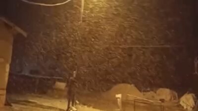 Malatya genelinde etkili olan yağışlı hava, bazı bölgelerde doluya, yüksek
