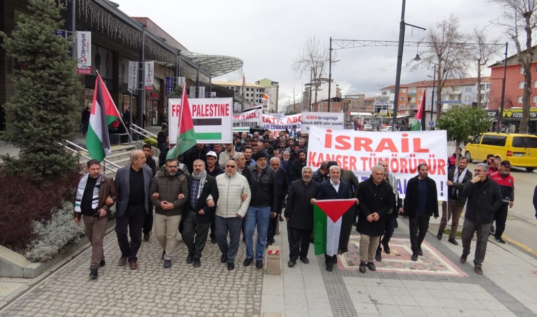 Malatya’da Kudüs Kardeşlik Platformu, “Coğrafyamızda işgalci İsrail ve ABD askerlerini