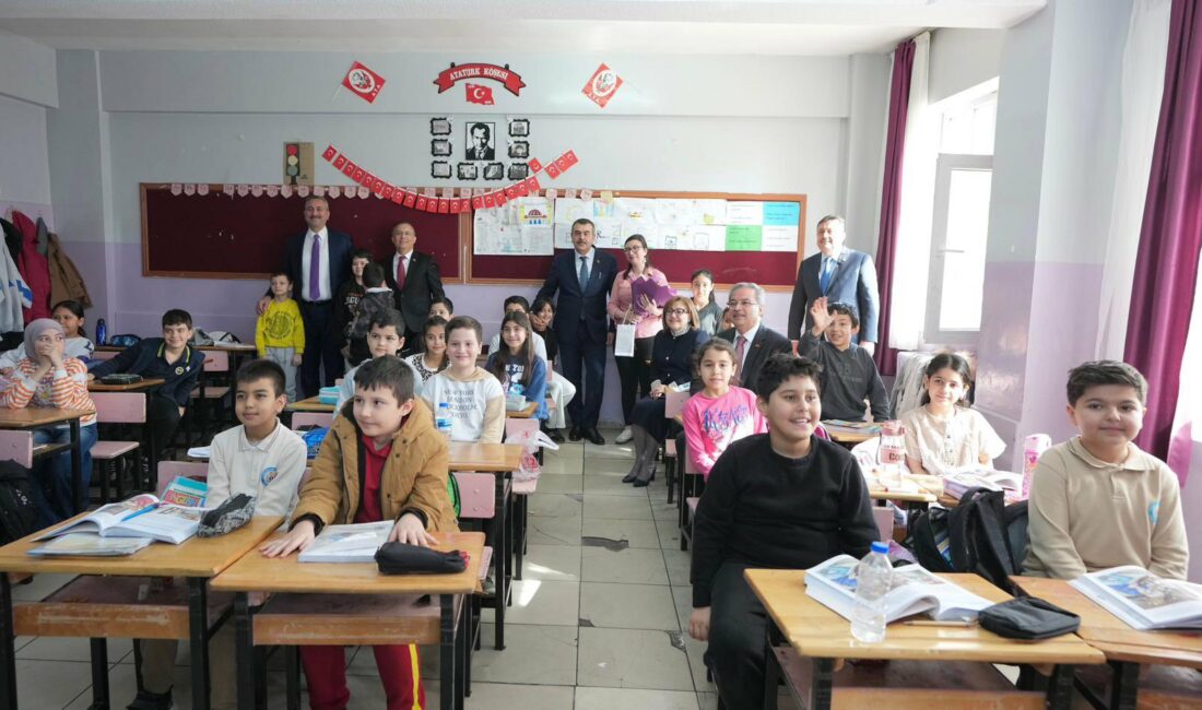 Milli Eğitim Bakanı Yusuf Tekin, Gaziantep programı kapsamında Gaziantep’te temaslarda