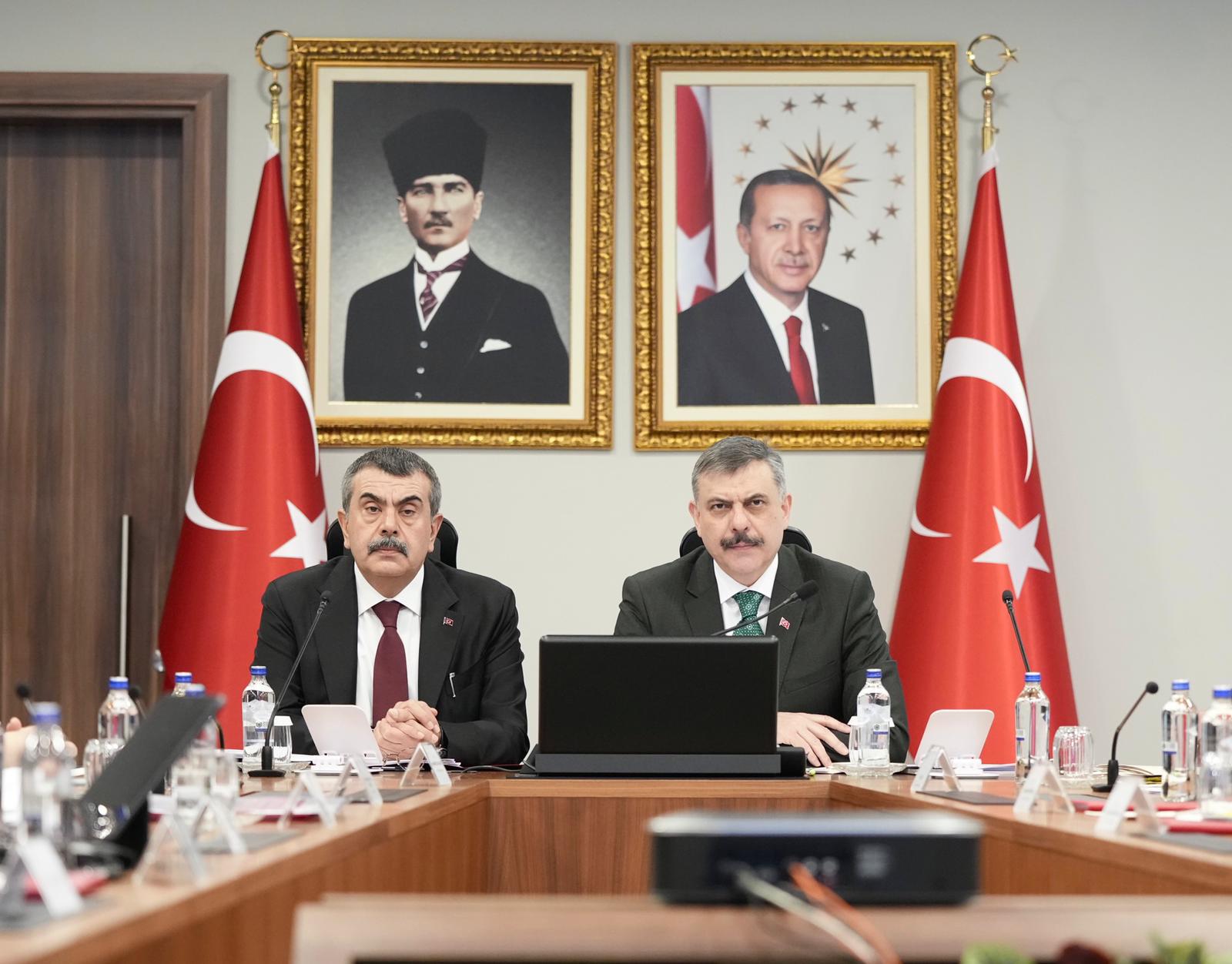 Kahramanmaraş ve Şanlıurfa’da yaşanan silahlı okul saldırılarının ardından İçişleri Bakanlığı
