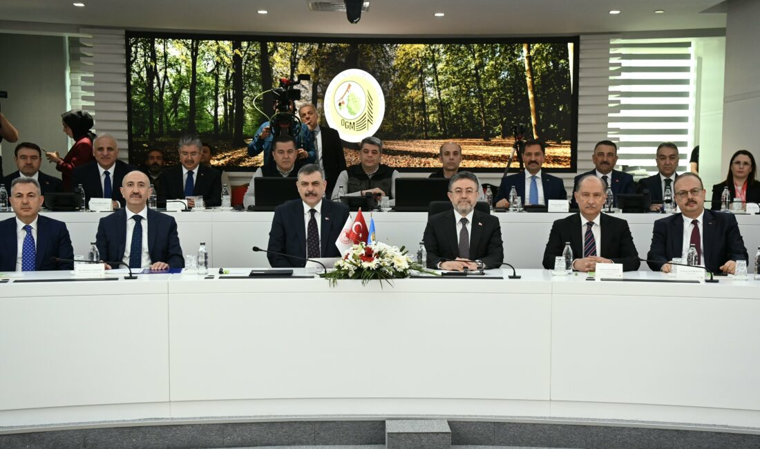 Tarım ve Orman Bakanı İbrahim Yumaklı, İçişleri Bakanı Mustafa Çiftçi