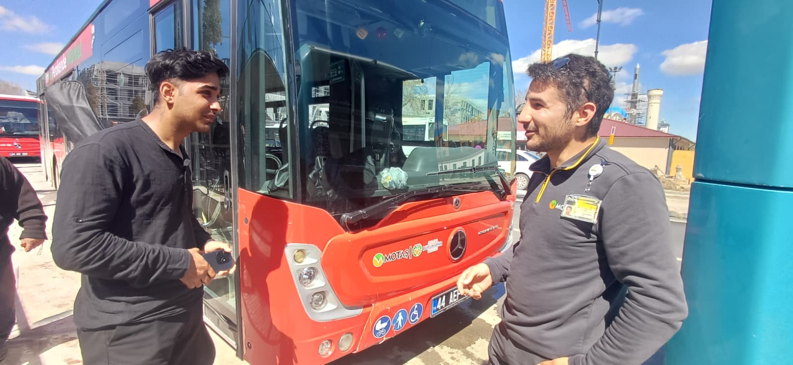 Malatya’da üniversiteye hazırlanan 21 yaşındaki Halis Gürcü, şehir içi otobüste