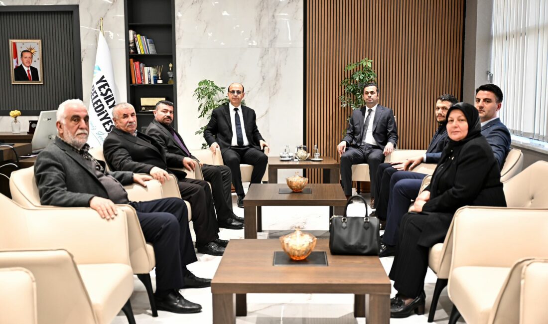 Yeşilyurt Belediyesi, Polis Haftası kapsamında emniyet personeli, aileleri ile şehit