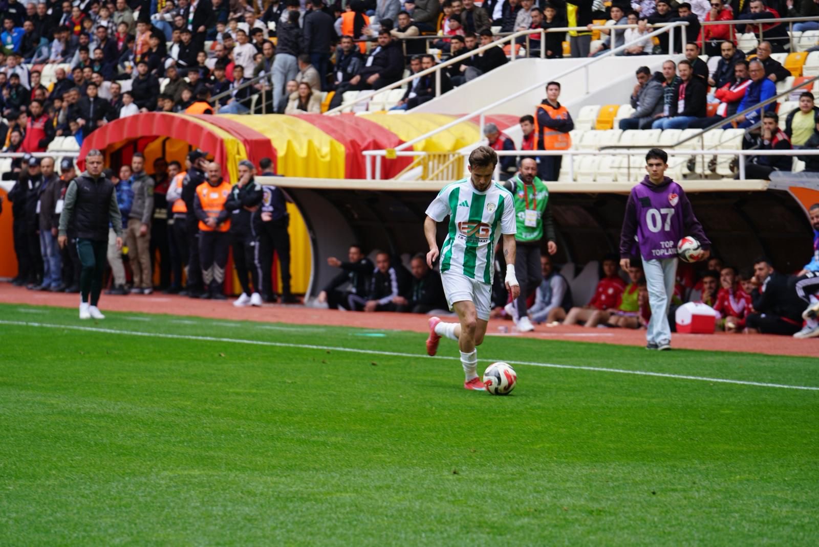 Türkiye Futbol Federasyonu Profesyonel Futbol Disiplin Kurulu’nun 9 Nisan 2026