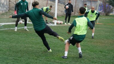 Yeşilyurtspor Teknik Direktör Murat Yıldırım, Karaköprü Belediyespor maçı öncesi yaptığı