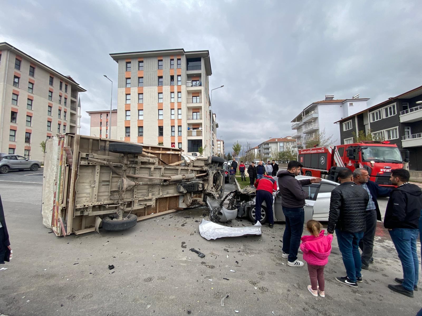 Malatya’da Yeşilyurt ve Malatya-Elazığ Karayolu üzerinde meydana gelen iki ayrı