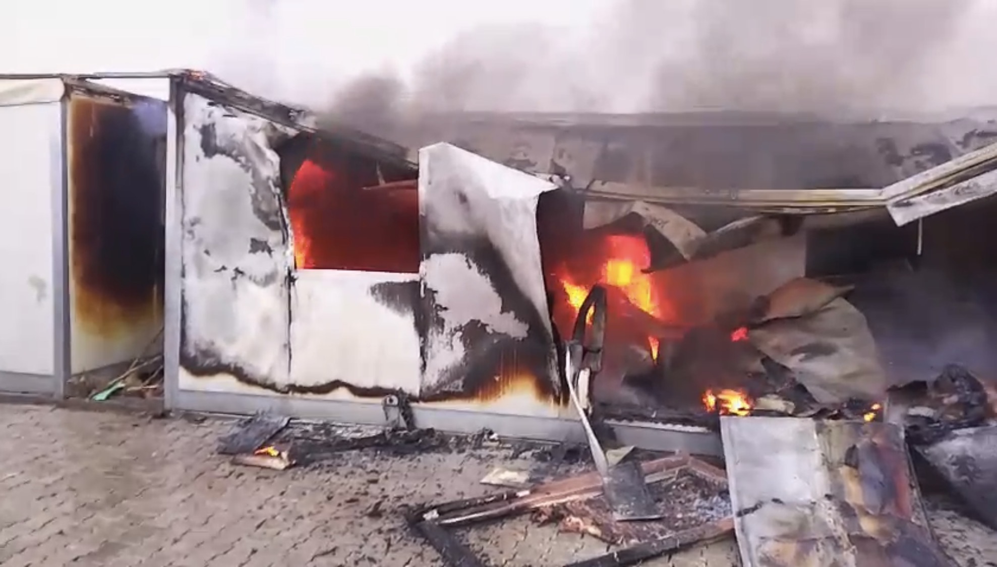 Video haber..Malatya'da konteyner kullanılamaz hale geldi!