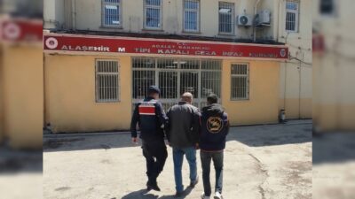 Jandarma ekiplerince 33 ilde FETÖ’ye yönelik düzenlenen operasyonlarda 69 şüpheli