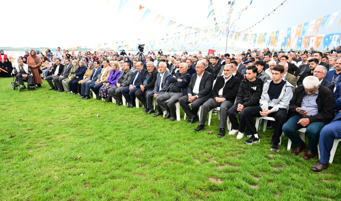 Battalgazi’de düzenlenen AK Parti Mahalle Başkanları İstişare ve Değerlendirme Toplantısı’nda