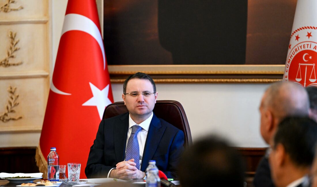 Adalet Bakanı Akın Gürlek, adalet teşkilatı bünyesinde istihdam edilmek üzere
