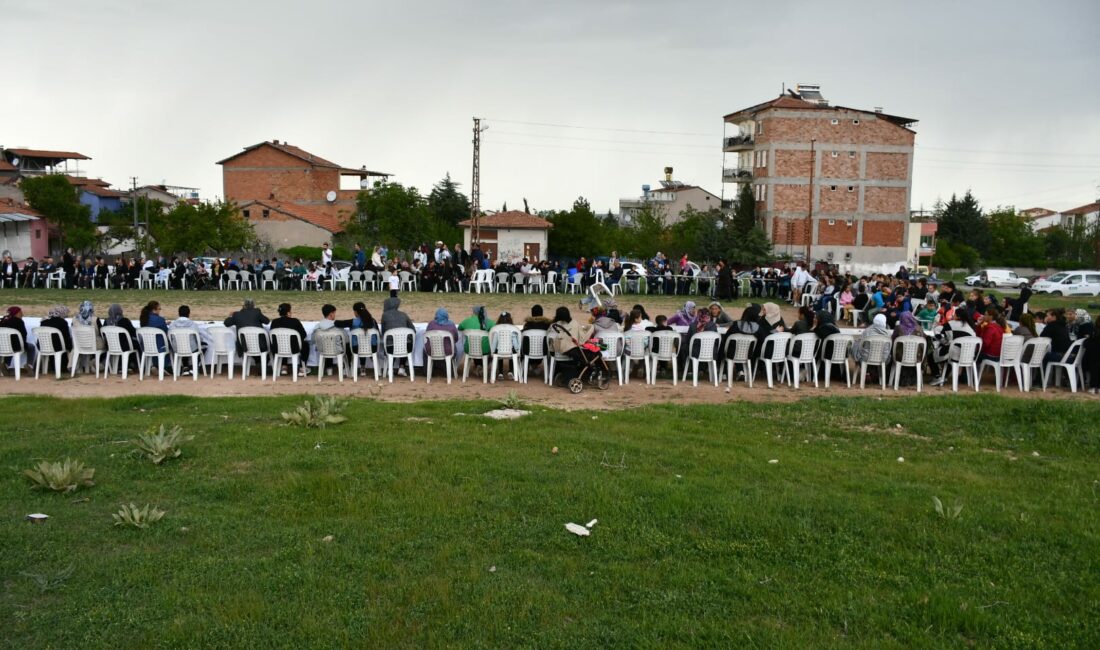 Malatya’da Cemal Gürsel Mahallesi Muhtarlığı tarafından düzenlenen “Anneler Günü” etkinliği,