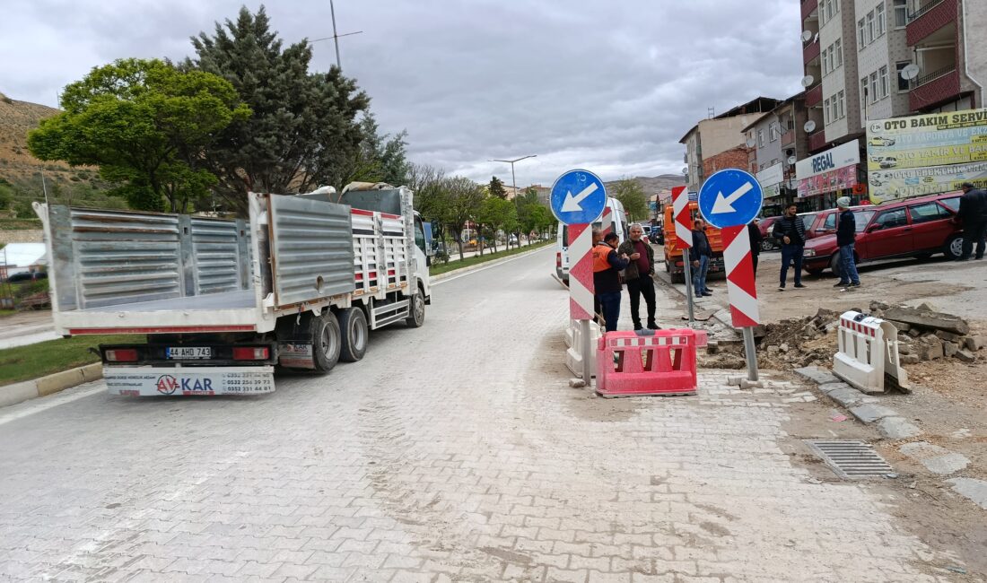 D300 Karayolu’ndaki çökme ve menfez sorunu, Bakan Yardımcısı Osman Boyraz’ın