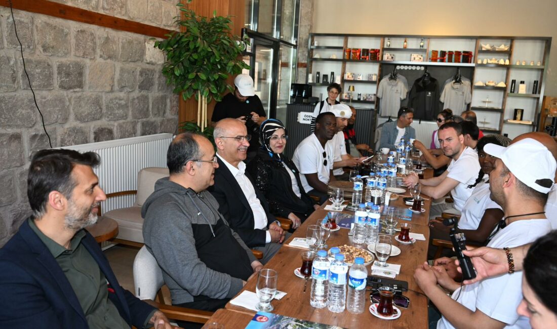 Malatya Büyükşehir Belediye Başkanı Sami Er, Birleşmiş Milletler Çölleşmeyle Mücadele