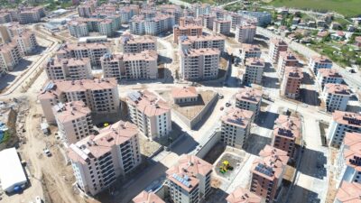 Battalgazi Belediye Başkanı Bayram Taşkın, Taştepe Mahallesi’nde yapımı devam eden