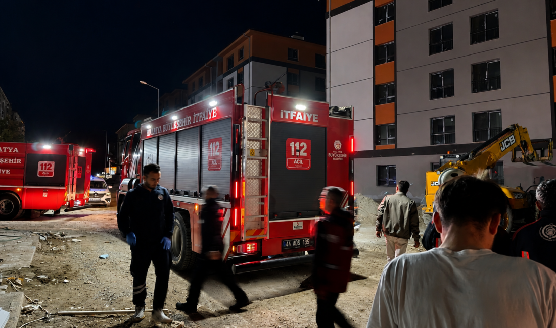 Malatya’da bayram öncesi maaşlarını alamadıklarını ileri süren TOKİ işçileri, çalıştıkları