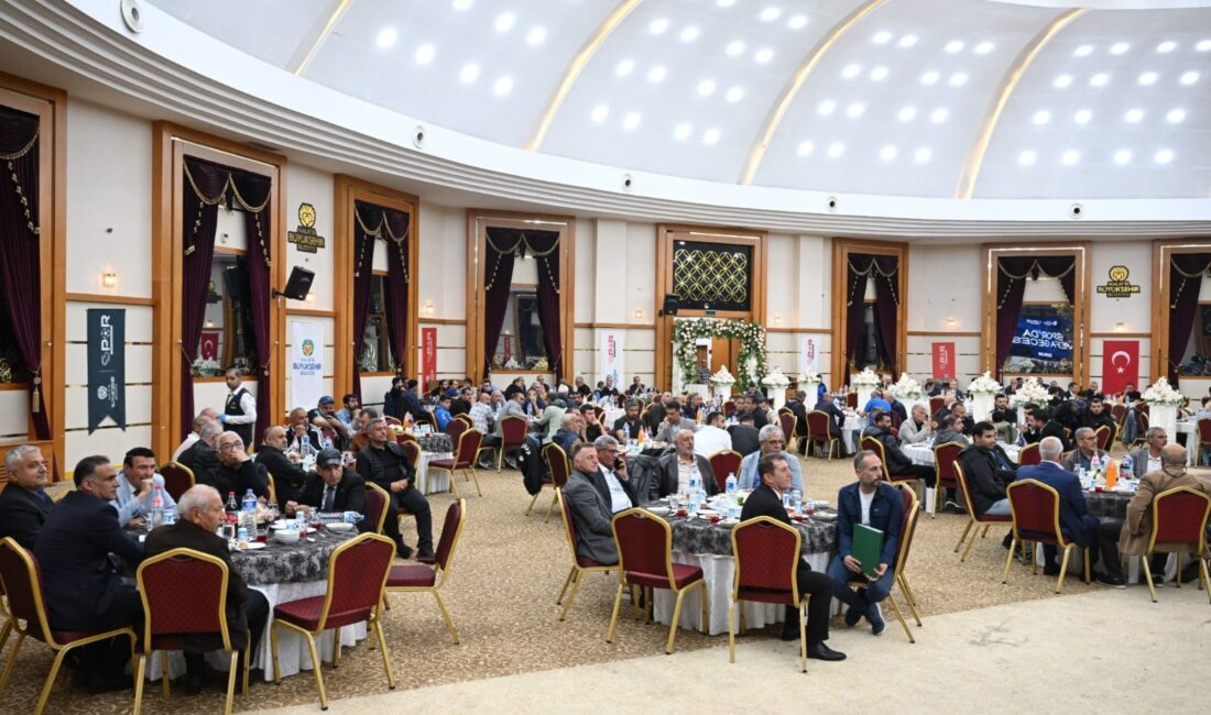 Malatya Büyükşehir Belediyesi tarafından düzenlenen “Spor’da Vefa Gecesi” programında, Malatya’da