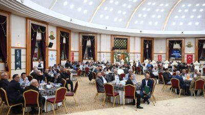 Malatya Büyükşehir Belediyesi tarafından düzenlenen “Spor’da Vefa Gecesi” programında, Malatya’da