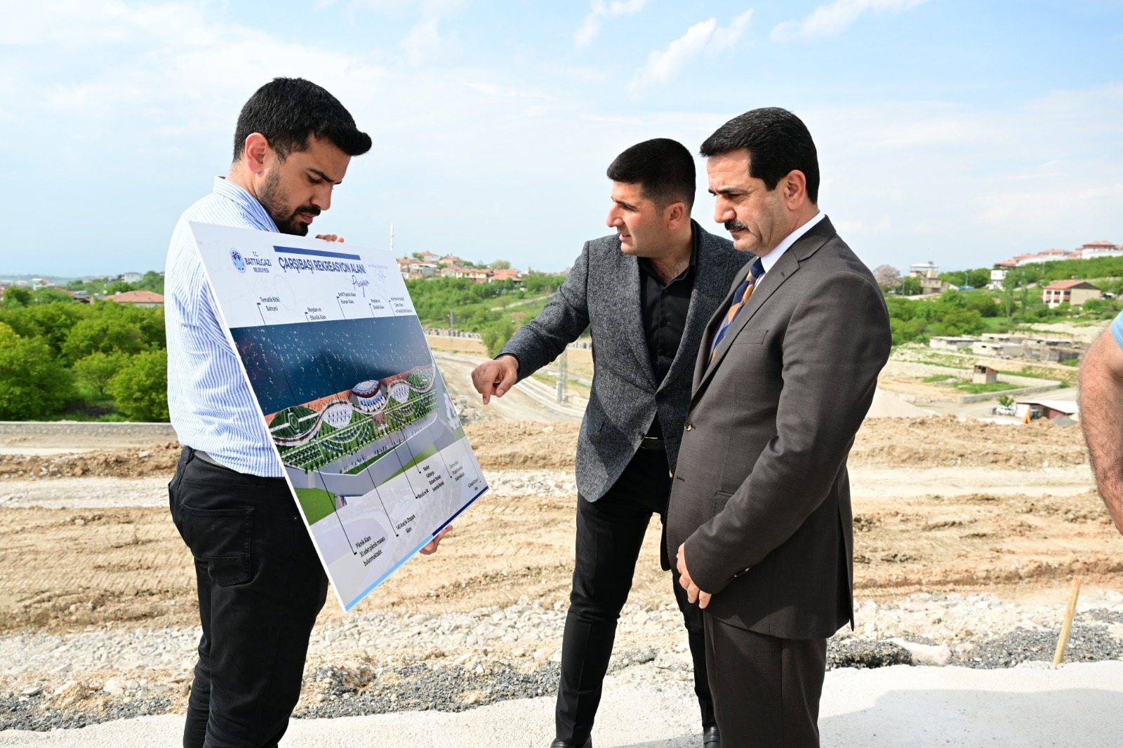 &nbsp;Battalgazi Belediyesi tarafından hayata geçirilen Çarşıbaşı Rekreasyon Alanı Projesi’nde çalışmalar