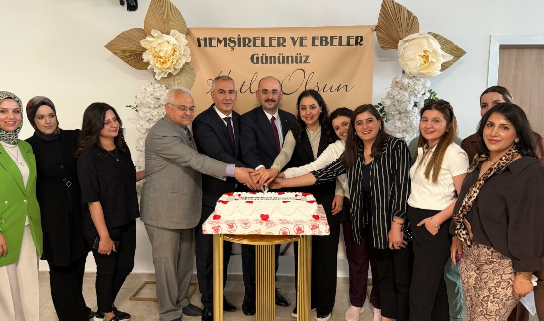 Doğanşehir Şehit Esra Köse Başaran Devlet Hastanesi’nde düzenlenen Hemşireler ve