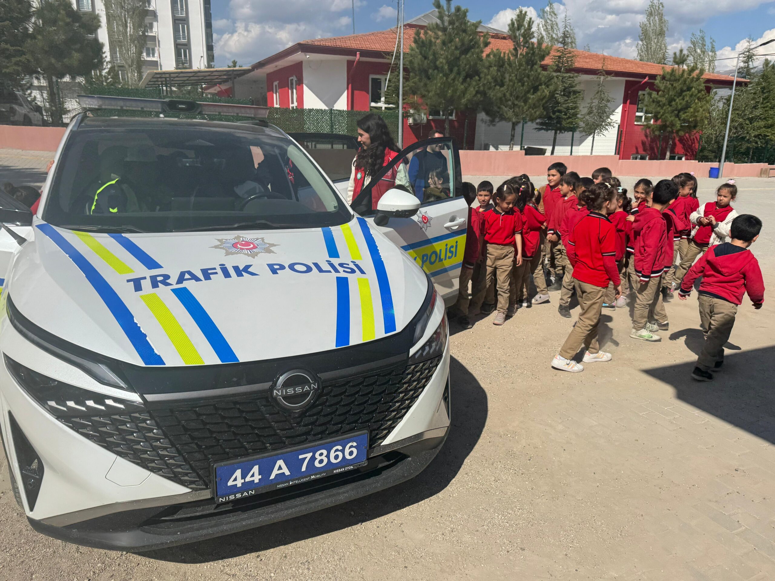 Malatya’nın Doğanşehir ilçesinde, İlçe Emniyet Müdürlüğü Trafik Denetleme Büro Amirliği
