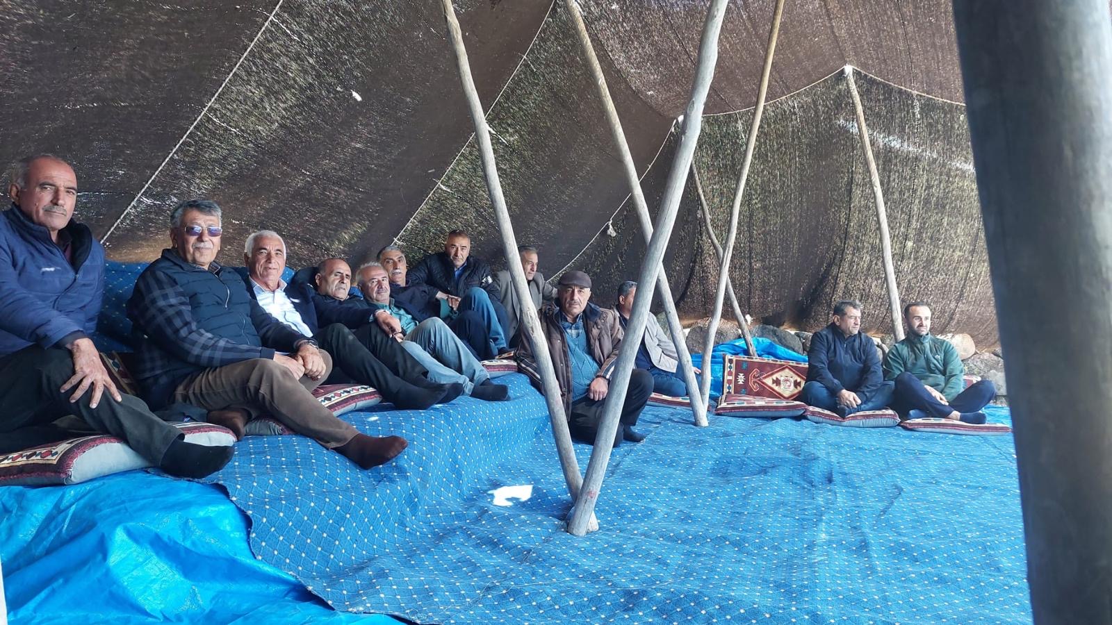 Malatya’nın 2 bin 500 metre rakımlı Yamadağı’nda düzenlenen istişare toplantısında