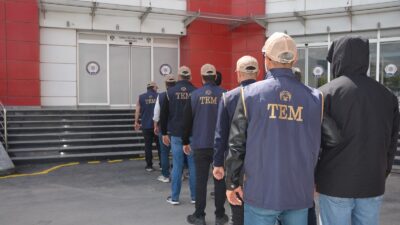 Malatya merkezli 17 ilde FETÖ/PDY silahlı terör örgütünün emniyet mahrem