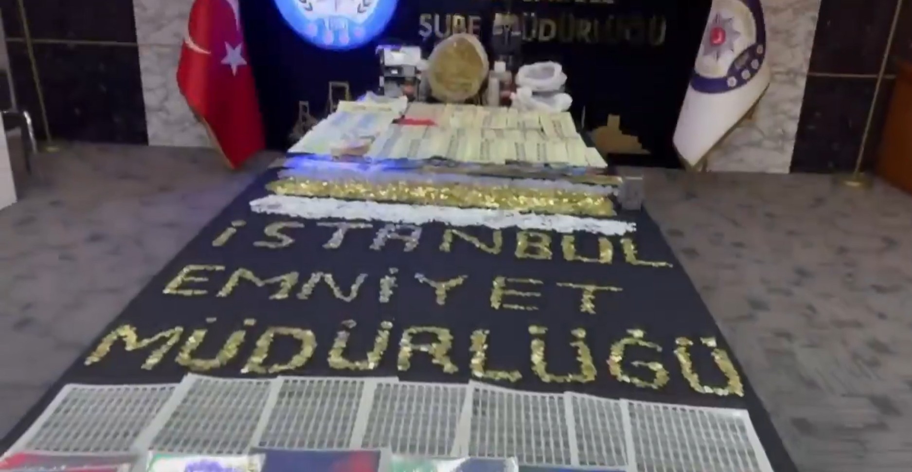İstanbul’da düzenlenen operasyonda 660 bin 800 dolar ve 71 bin