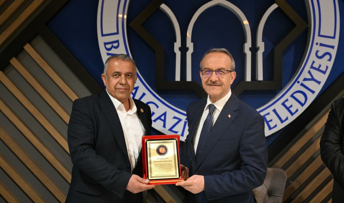 Malatya’da Tüm Muhtar Sen ve Türkiye Muhtar Sen öncülüğünde düzenlenen