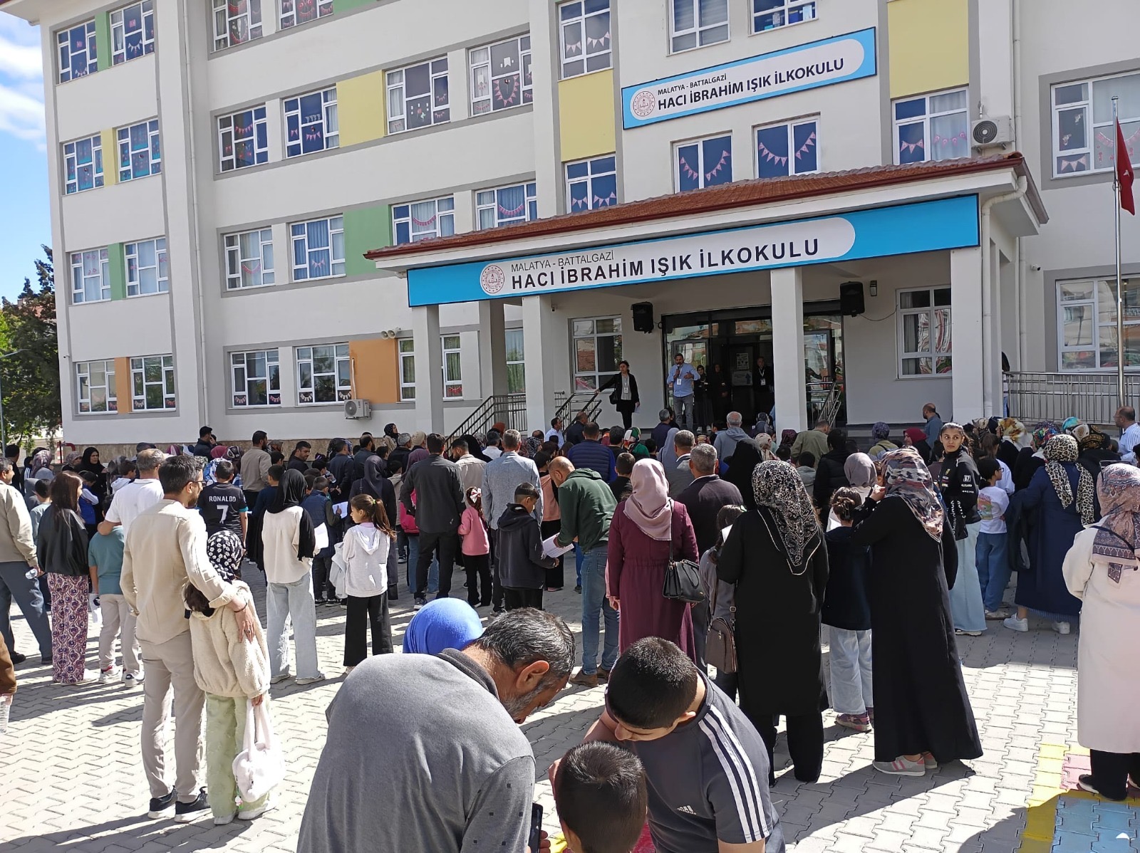 Malatya’da hafızlık eğitimine yönelik yürütülen projeye öğrenciler yoğun ilgi gösterdi.