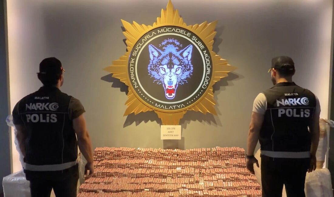 Malatya’da narkotik ekiplerince düzenlenen operasyonda 166 bin 376 adet sentetik