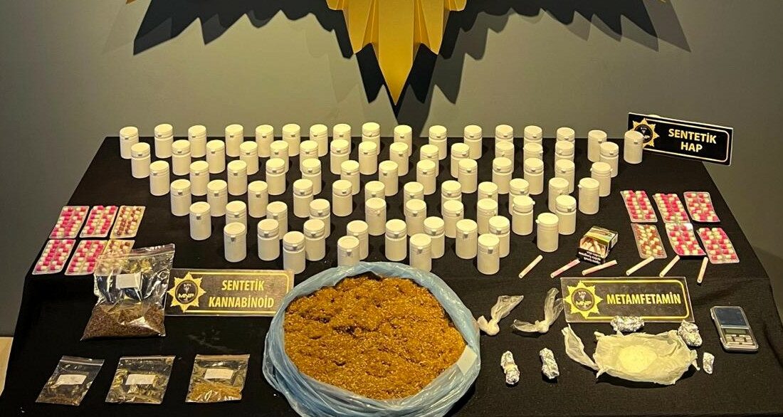 Malatya’da Narkotik Suçlarla Mücadele Şube Müdürlüğü ekiplerince “torbacı” olarak tabir