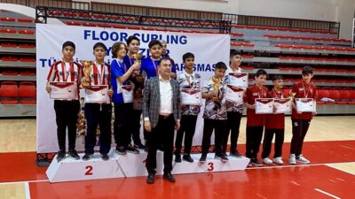 Yalova’da düzenlenen Okul Sporları Floor Curling Türkiye Şampiyonası’nda Malatya’yı temsil
