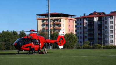 Darende ilçesinde rahatsızlanan 78 yaşındaki F.Y., mide kanaması şüphesiyle helikopter