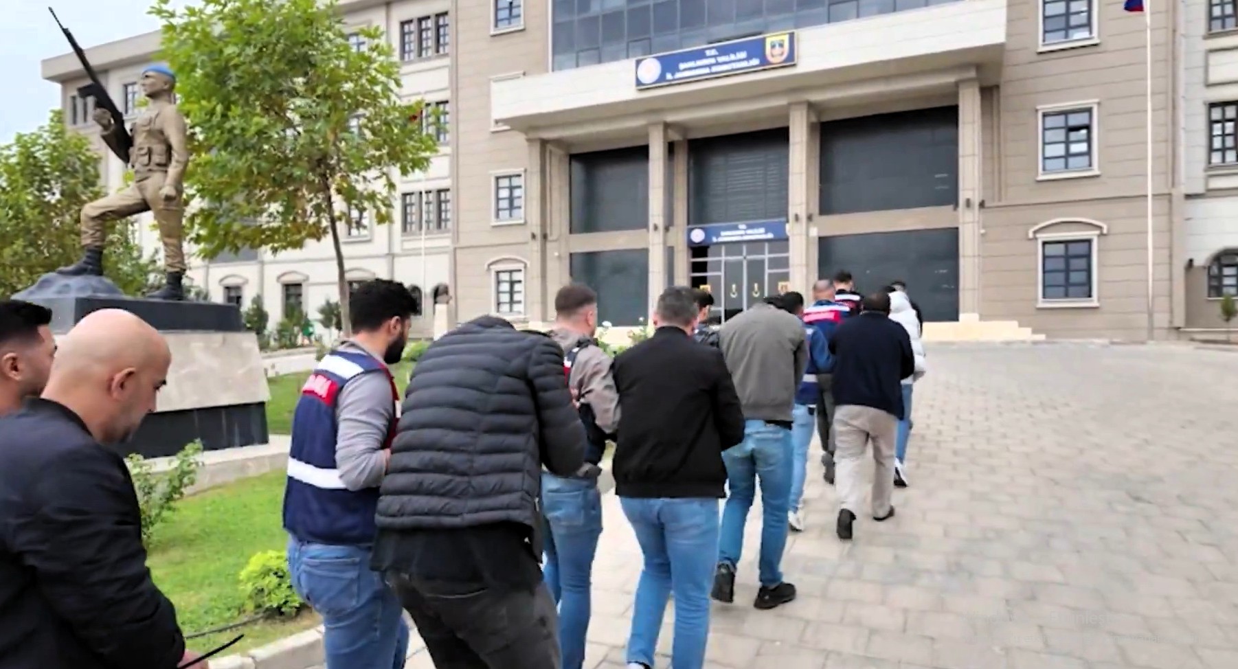 Şanlıurfa Cumhuriyet Başsavcılığı koordinesinde, Jandarma Genel Komutanlığı KOM ve Siber