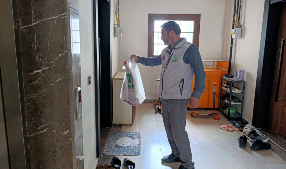 Umut Kervanı Malatya Derneği, Kurban Bayramı boyunca yapılan et bağışları