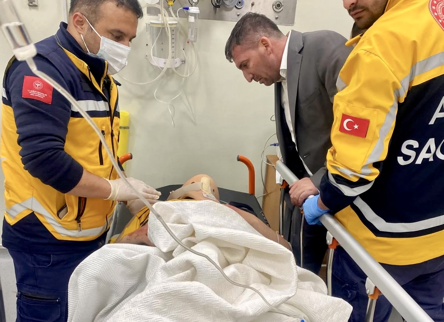 Malatya Yeşilyurtspor Kulüp Başkanı Ramazan Ayhan ve yönetim kurulu üyeleri,