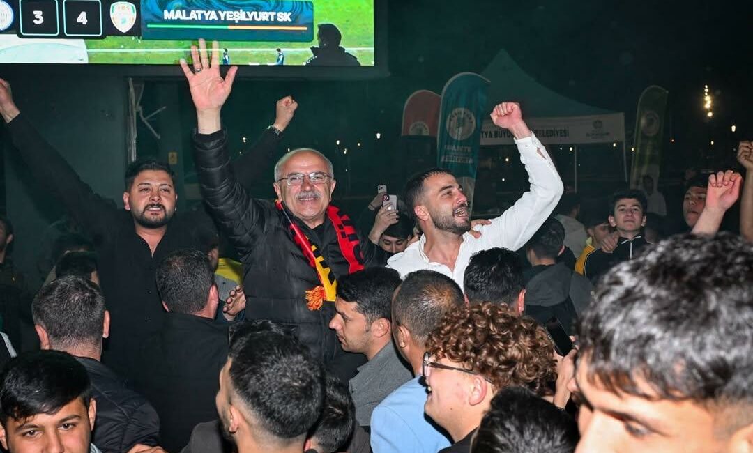 Nesine 3. Lig play-off yarı finalinde Yeşilyurtspor’un finale yükselmesi Malatya’da