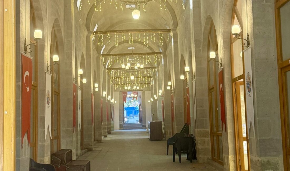 Darende’de restore edilen Tarihi Yusuf Paşa Bedesteni, 30 kadın girişimcinin
