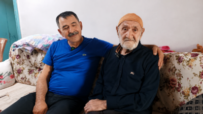Darende ilçesinde yaşayan 85 yaşındaki Mustafa Kalay, Babalar Günü’nde yaptığı